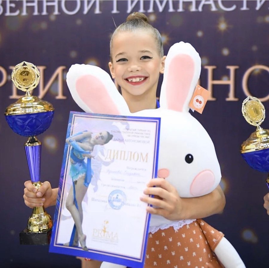 Гимнастика удлиняет молодость человека Компания Призер Гимнастика удлиняет молодость человека